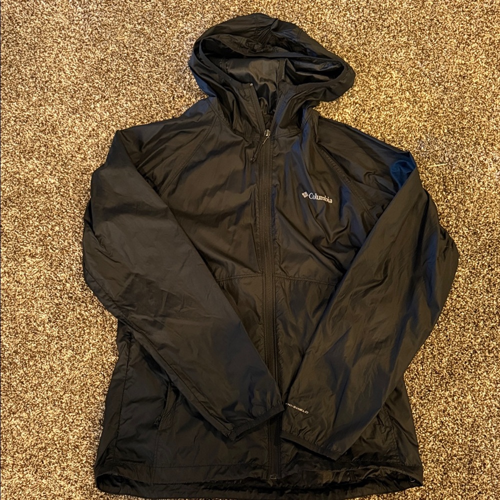 Like New Columbia Men's Black Windbreaker Jacket